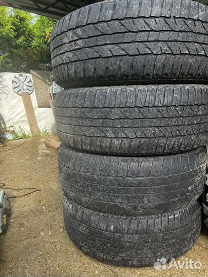 Yokohama Geolandar A/T G015 275/65 R17