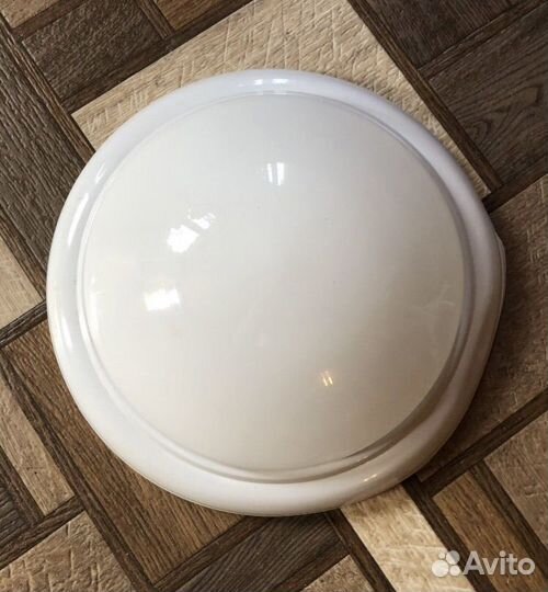 Светильник потолочный