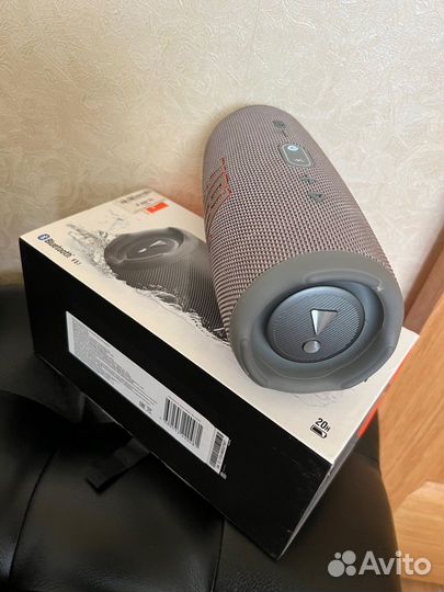 Bluetooth колонка jbl charge 5 полный комплект 40в