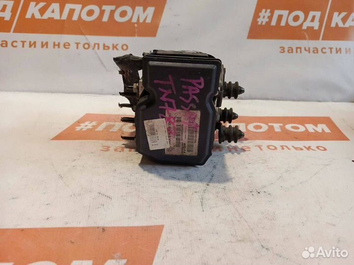 Блок ABS (насос) Volkswagen Passat