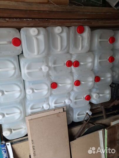 Канистра пластиковая 10 литров