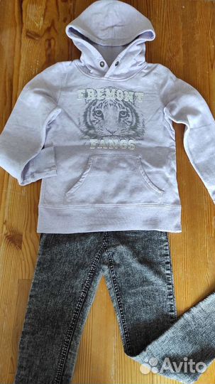 Одежда для девочки пакетом 128-134