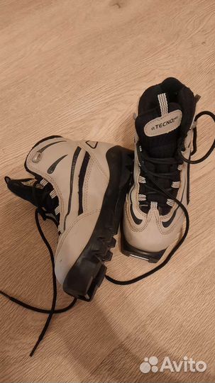 Лыжные ботинки tecno 31 размер