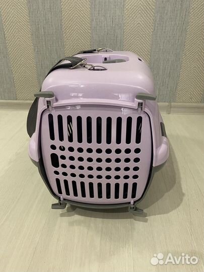 Переноска для животных пластиковая