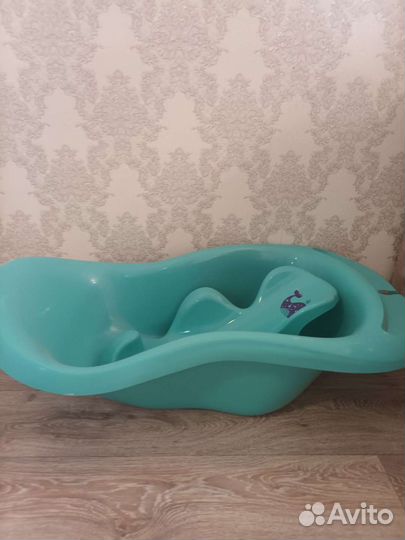 Ванночка для купания с горкой
