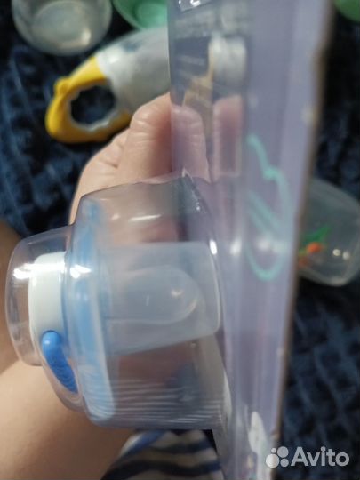 Поильники, пустышки, грызунки