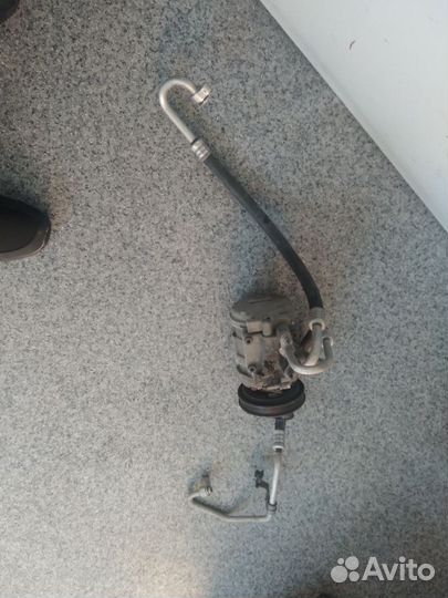 Компрессор кондиционера Toyota Mark 2