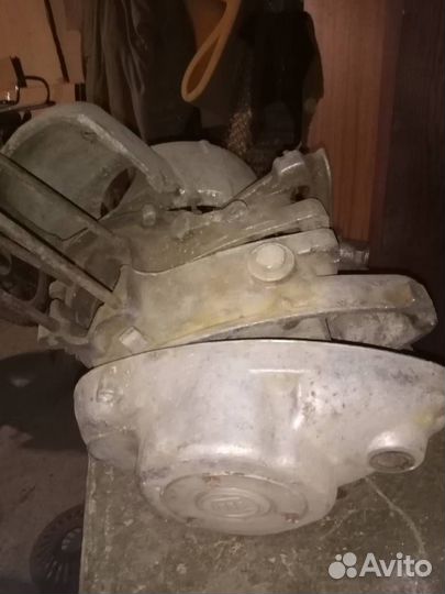 Запчасти на мотороллер муравей бу