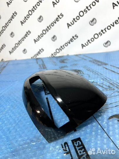 Крышка зеркала левая Toyota Lc200 Lc150