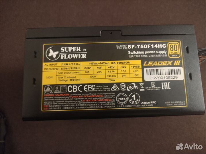 Блок питания super flower gold 750 на запчасти