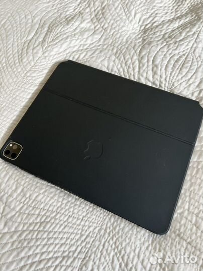 iPad pro2021 256 wifi с родной клавиатурой