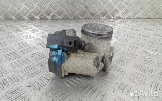 Дроссельная заслонка бензиновая seat ibiza 4 (1SK0