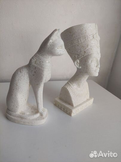 Статуэтка кошка девушка из Египта