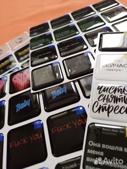 3D стикеры с логотипом вашей компании