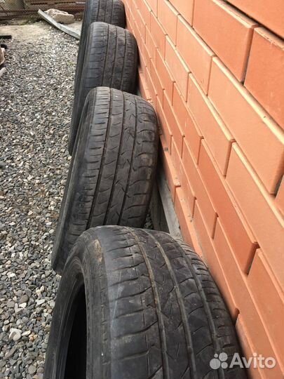 Toyo Tranpath MPZ 215/60 R16 95H