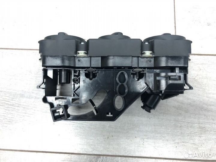 Блок управления климат-контролем Volkswagen Caddy