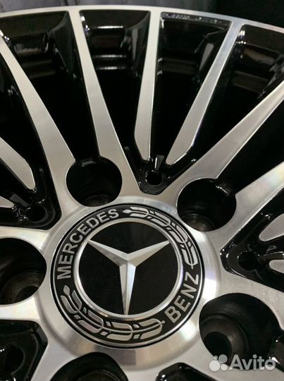 Диски на Mercedes Benz C-class W206 AMG Black R19