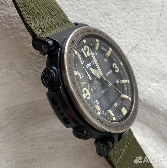 Часы наручные мужские casio PRO trek PRG-600YB-3E
