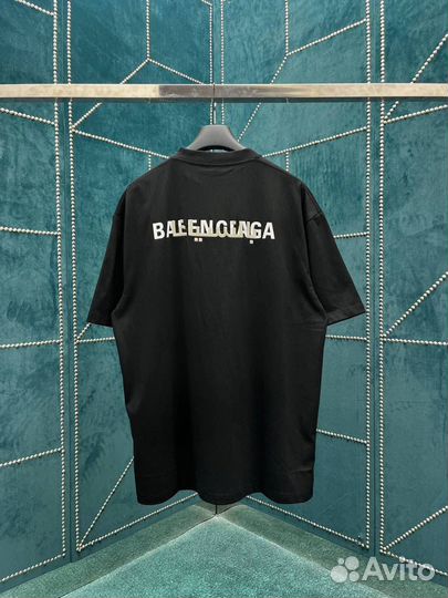 Футболка женская Balenciaga