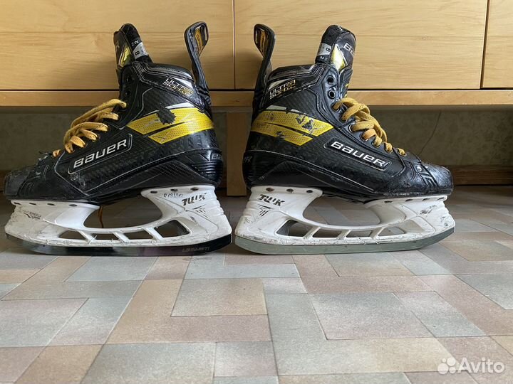 Хоккейные коньки bauer