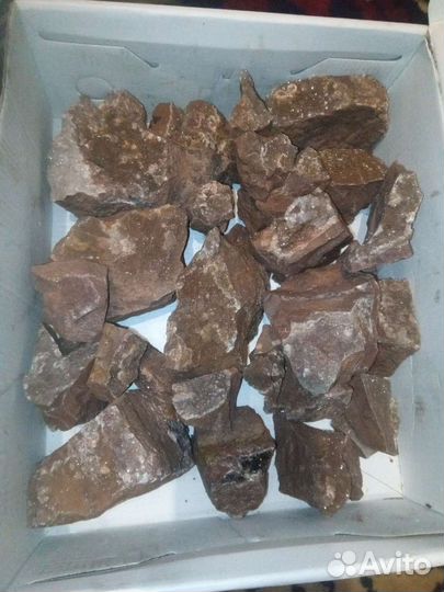 Коробка аметистов