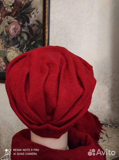 Женская шапка-чалма красная