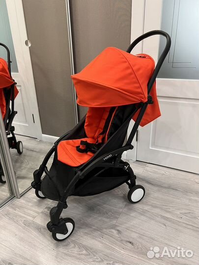 Прогулочная коляска yoya