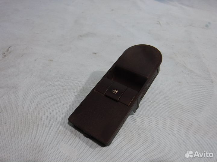 Кнопка стеклоподъемника правая Astra H / Астра Н