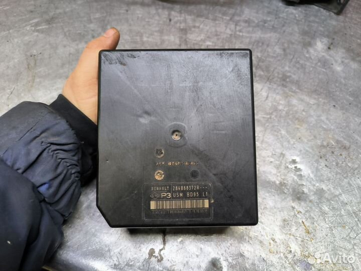 Renault Megane III блок предохранителей