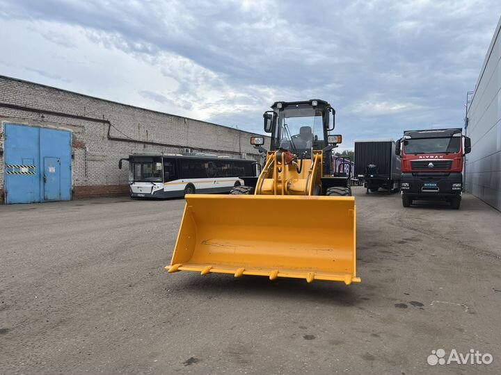 Фронтальный погрузчик Lonking CDM836N, 2023