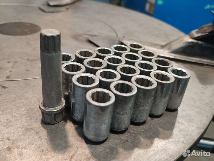 Колесные гайки 12 х 1.5 х 36 мм