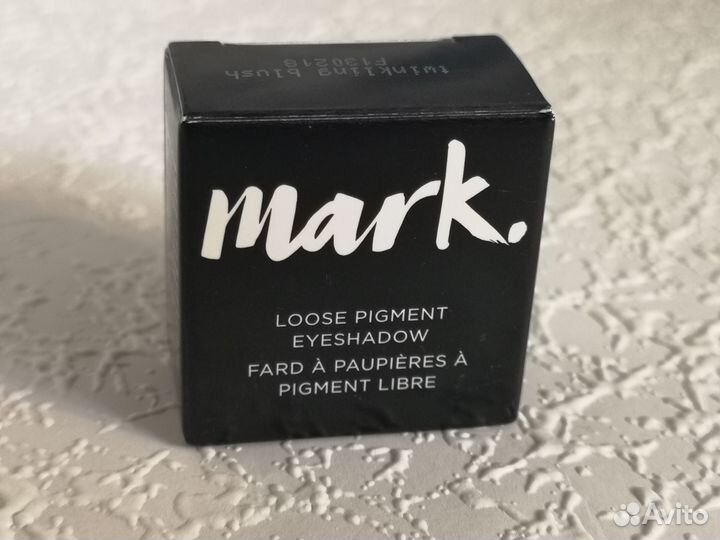 Рассыпчатые тени пигмент для век Avon Mark