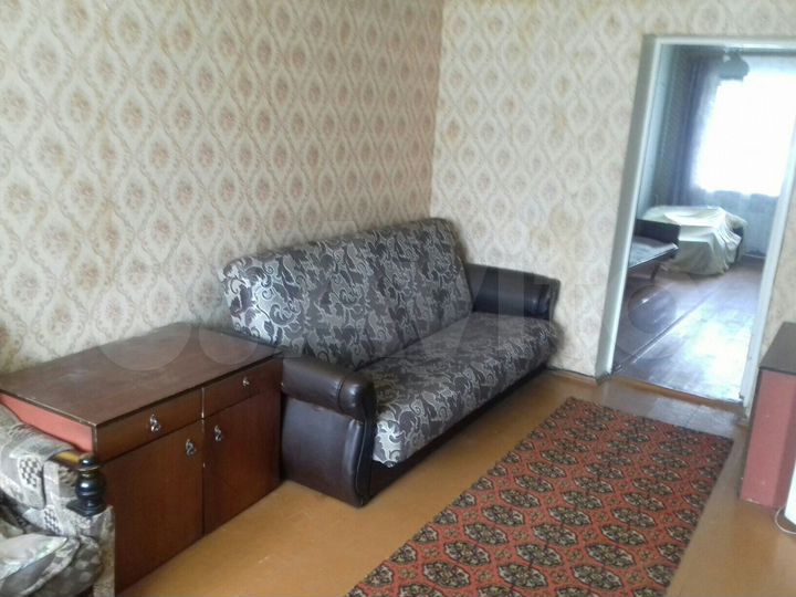 Снять квартиру в камешково. Аренда камешково ул школьная 10 трехкомнатная. Аренда комнаты в камешково. Революционная 367. Снять квартиру в камешково.