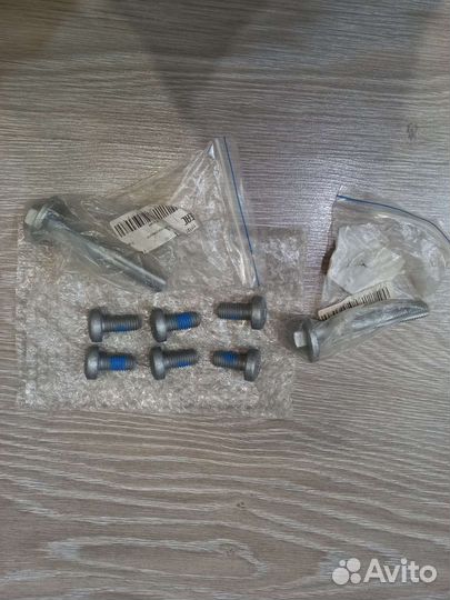 Болты задней подвески ford focus 1