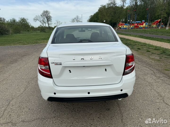 LADA Granta 1.6 МТ, 2024, 6 км