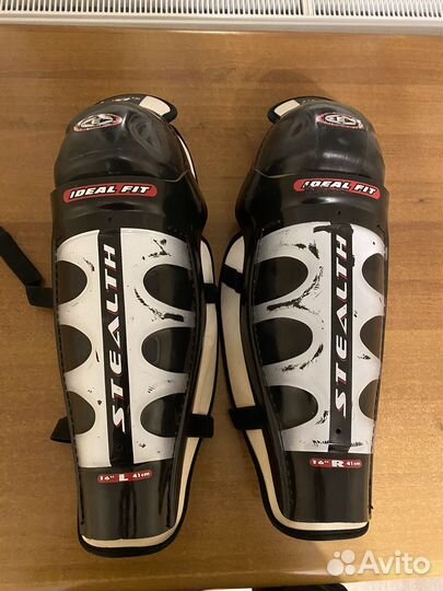 Хоккейные наколенники взрослые