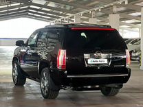 Cadillac Escalade 6.2 AT, 2008, 160 000 км, с пробегом, цена 3 100 000 руб.