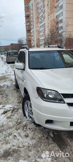 Mitsubishi Outlander 2.4 AT, 2003, 202 000 км