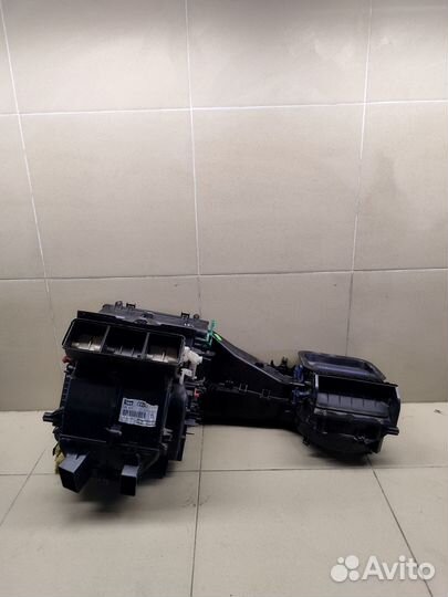 Корпус отопителя A4 B6 2000-2004