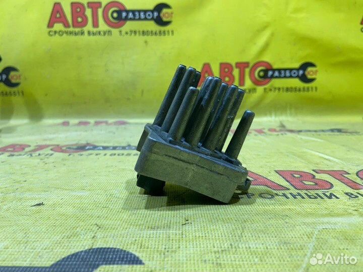 Резистор вентилятора печки Land Rover Range Rover