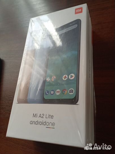Xiaomi Mi A2 Lite Android One, 3/32 ГБ