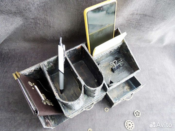 Органайзер на стол. Ручная работа