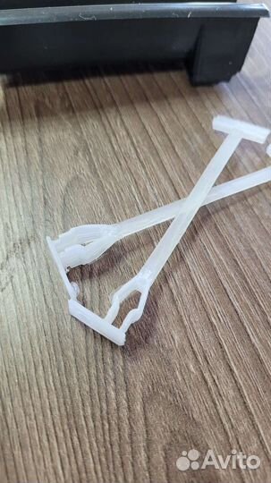 Заглушка переднего бампера w202 R