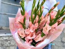 Букет цветов гладиолусов с доставкой