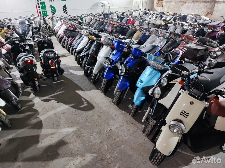 Скутер из Японии двигатель 49 кубов. С Гарантией