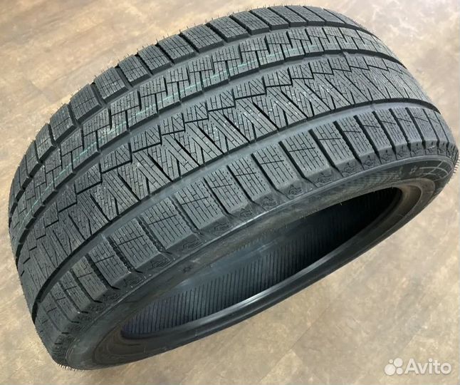 Habilead SnowShoes AW33 245/40 R20 99H