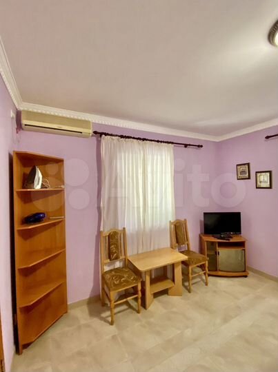 2-к. квартира, 38 м², 1/2 эт.