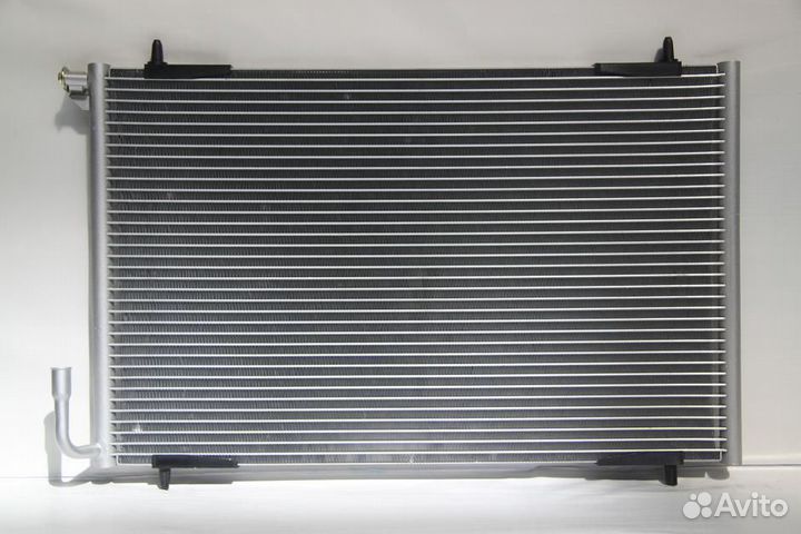 Радиатор кондиционера Peugeot 206