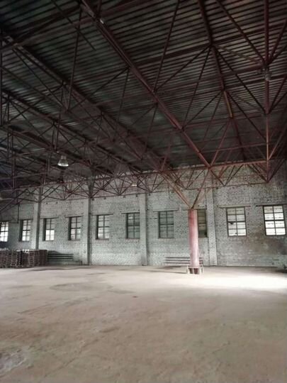 База, 13464 м²