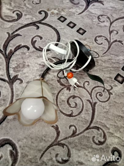 Люстра и бра